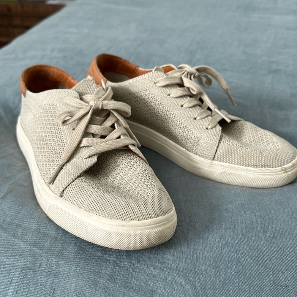 Lucky Brand breathable linen-like sneakers